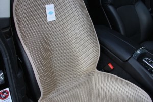Новинка: Тканевая накидка на сиденье автомобиля